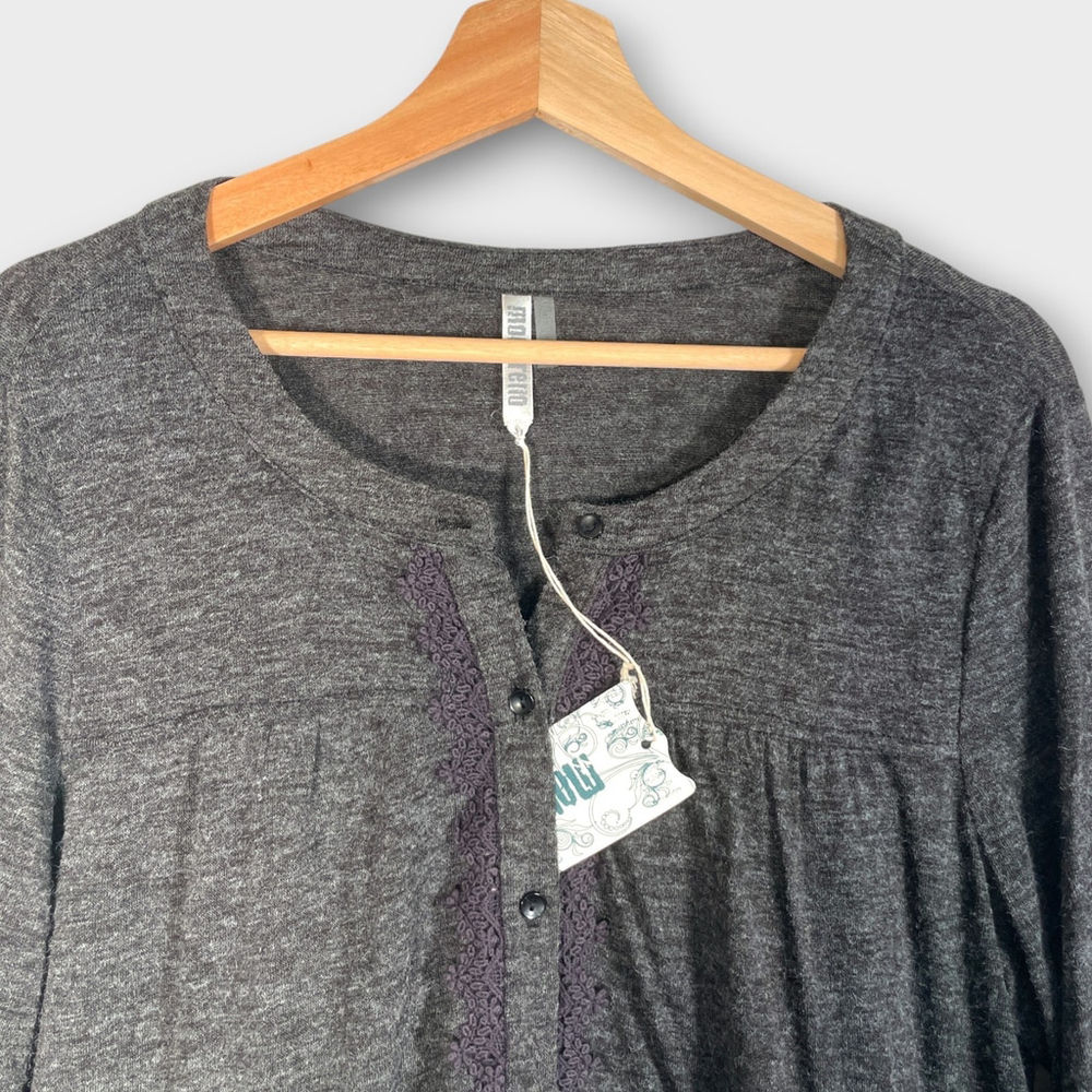 MONORENO Button Up Sweater LARGE Gray Lace Trim Boho Whimsigoth NEW - Picture 3 of 9